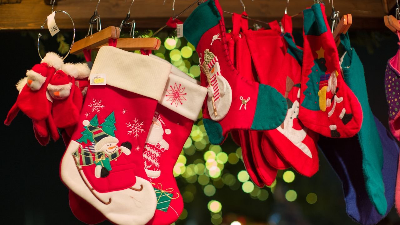 Treo tất Noel