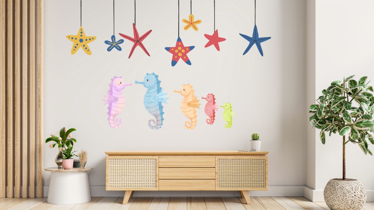 Decal dán tường bền đẹp