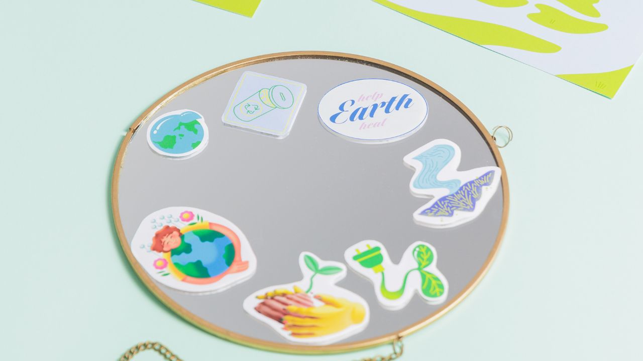 In Decal Logo Cao Cấp